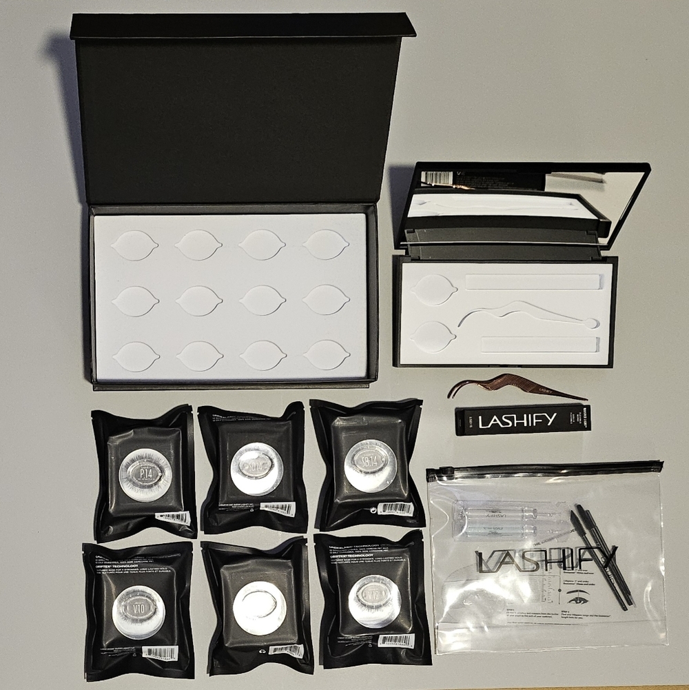 Lashify Set - 6 Lashes, Bond, Wand Applicator, and Storage Cases - Picture 2 of 4